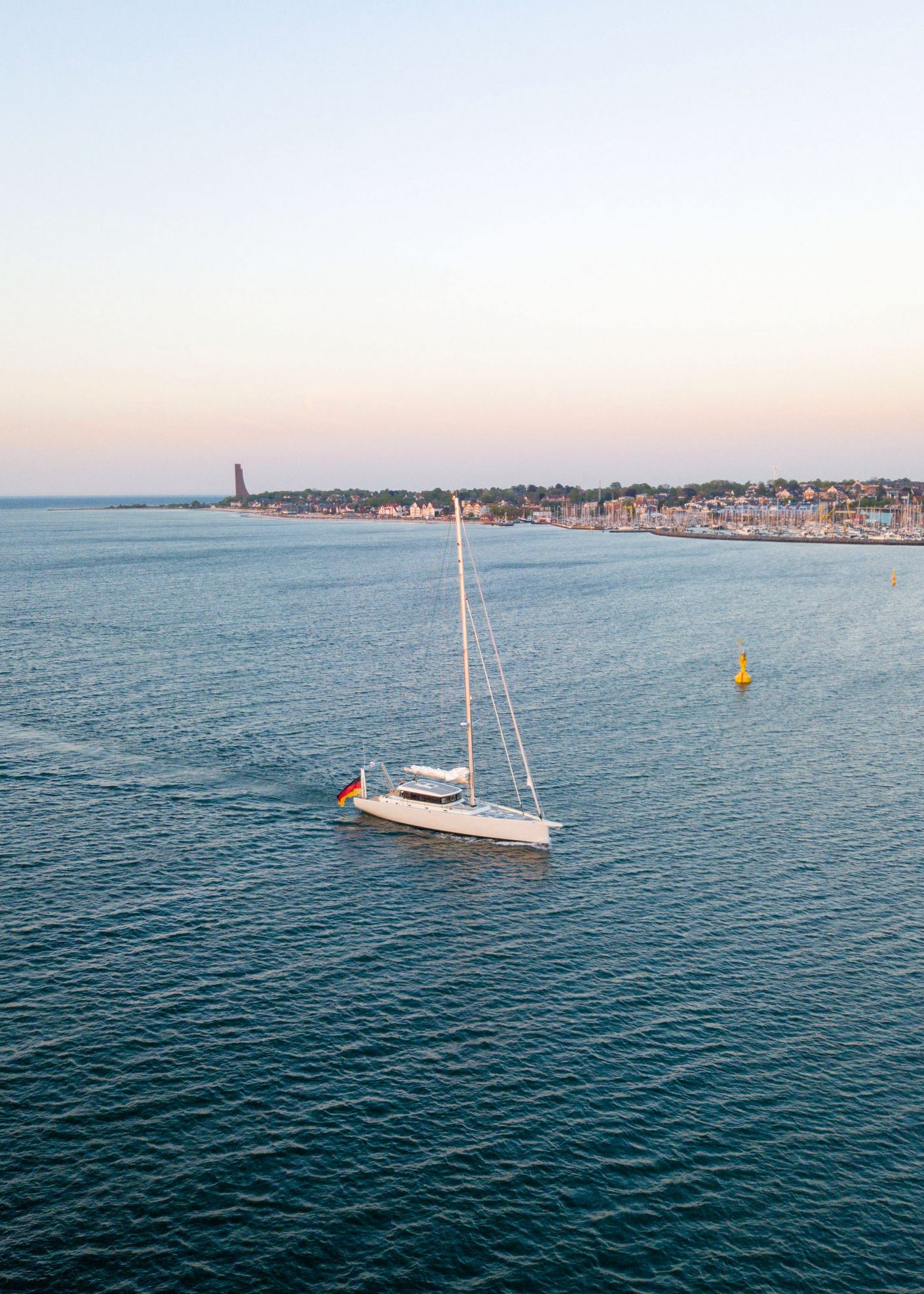 Foto des Schiffes Seibold im Meer