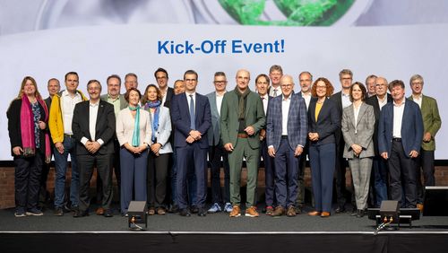 Das «catalaix»-Team mit Gastreferenten und Vertretern der Werner Siemens-Stiftung