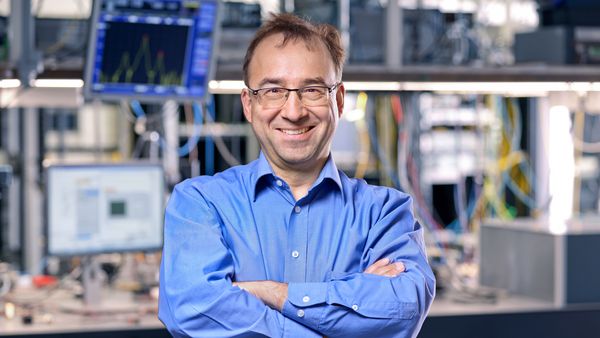 Professor Jürg Leuthold, head of the Institute of Electromagnetic Fields at ETH Zurich.